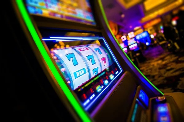 herta account dashboard displaying Mesin Arcade game library and active tournament information